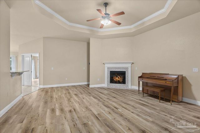 6096 Winchester Cir, Milton, FL 32570