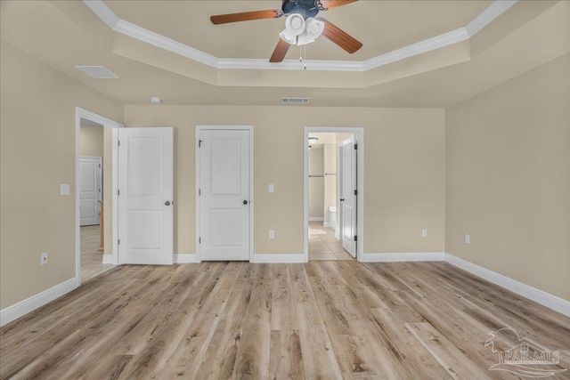 6096 Winchester Cir, Milton, FL 32570