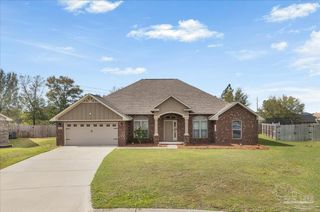 6096 Winchester Cir, Milton, FL 32570