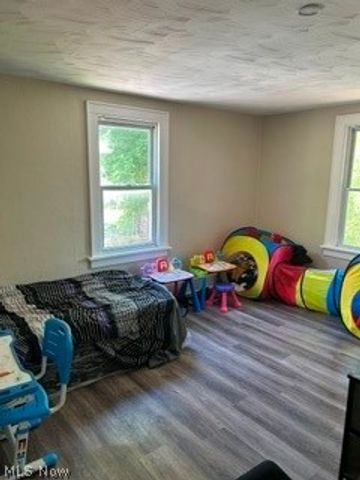 1113 Santee Avenue, Akron, OH 44306