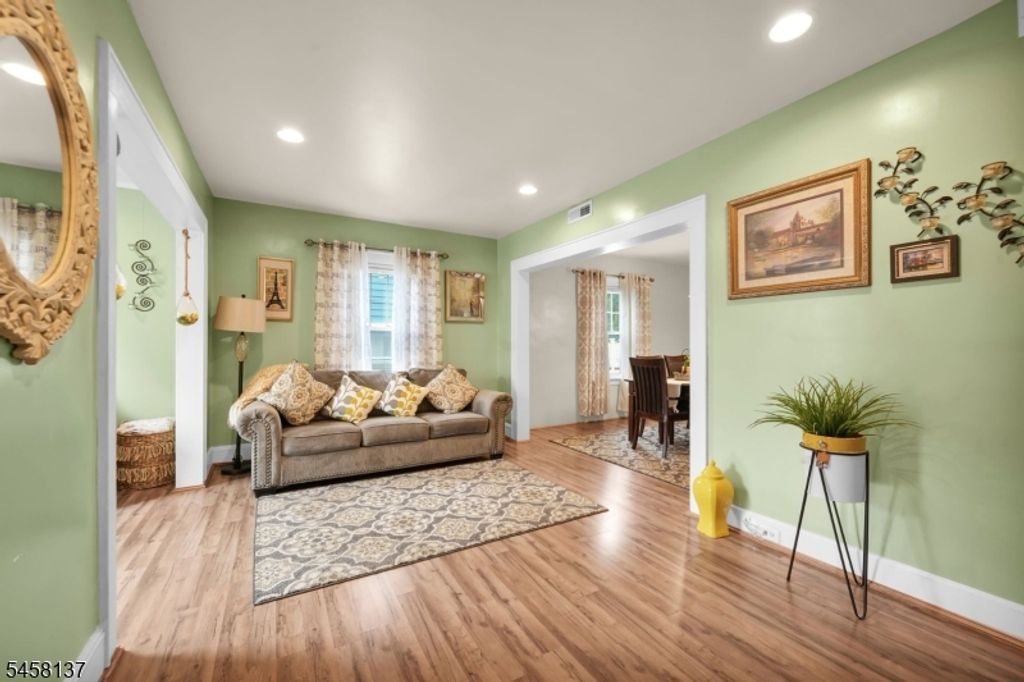 270 Crann St, Hillside Twp., NJ 07205 — photo 3