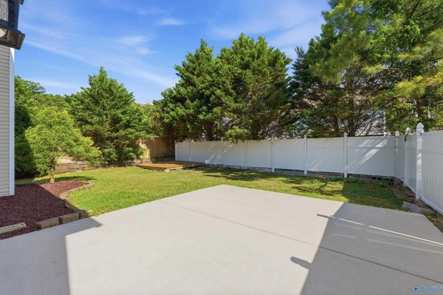 4805 Inglewood Court SE, Owens Cross Roads, AL 35763