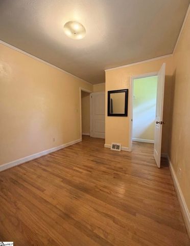 100 Branike Drive, Duncan, SC 29334