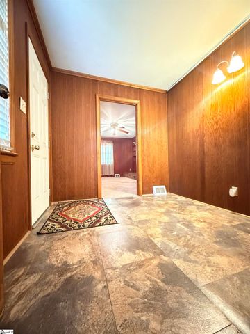 100 Branike Drive, Duncan, SC 29334