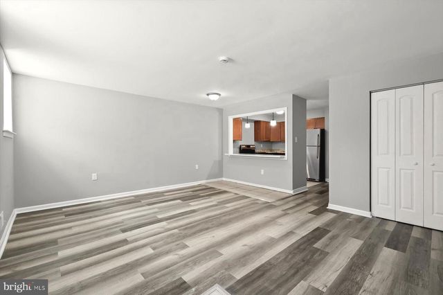 906 N FULTON AVE, Baltimore, MD 21217