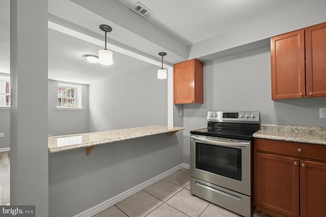 906 N FULTON AVE, Baltimore, MD 21217