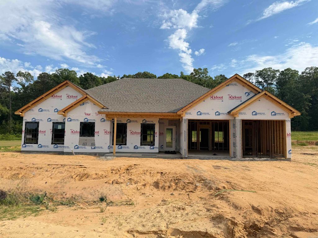 1136 Duke Drive, Bauxite, AR 72011