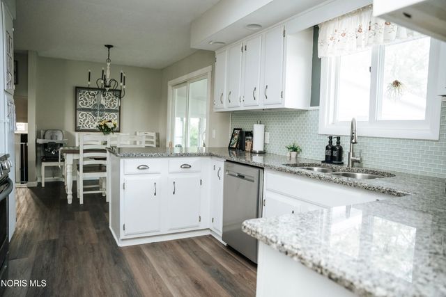 4022 N Berkey Southern Road, Berkey, OH 43504