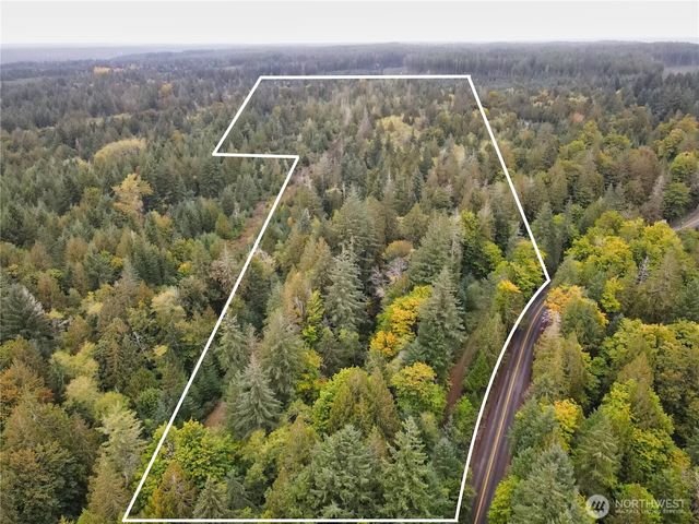 2563 E South Island Drive, Shelton, WA 98584