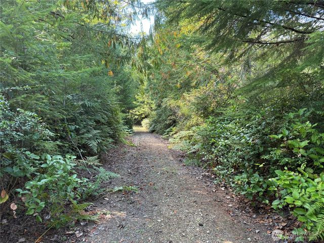 2563 E South Island Drive, Shelton, WA 98584