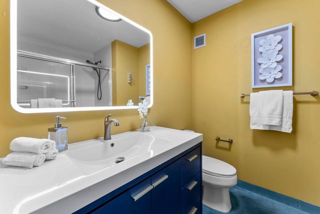 2929 Chicago Avenue 907, Minneapolis, MN 55407