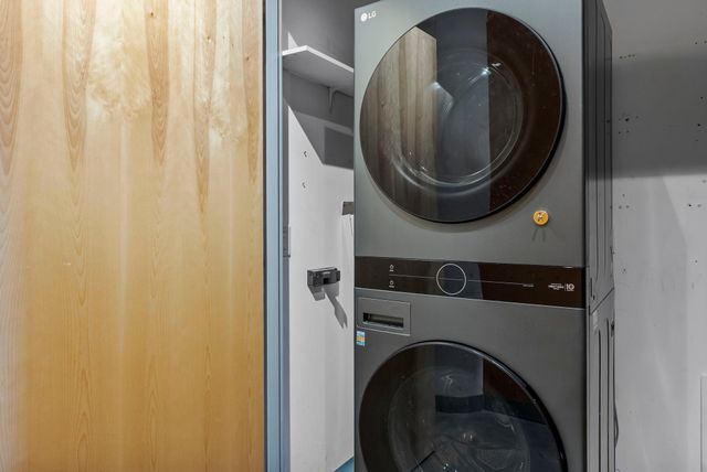 2929 Chicago Avenue 907, Minneapolis, MN 55407