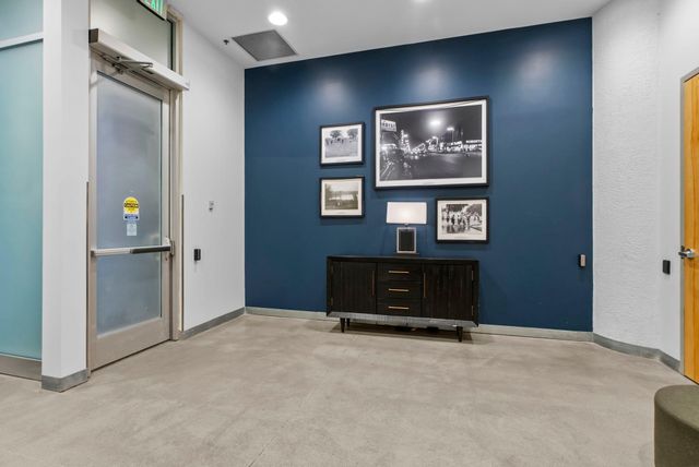 2929 Chicago Avenue 907, Minneapolis, MN 55407