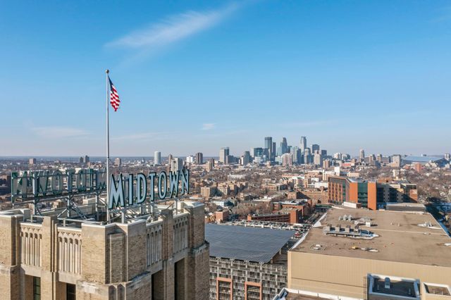2929 Chicago Avenue 907, Minneapolis, MN 55407