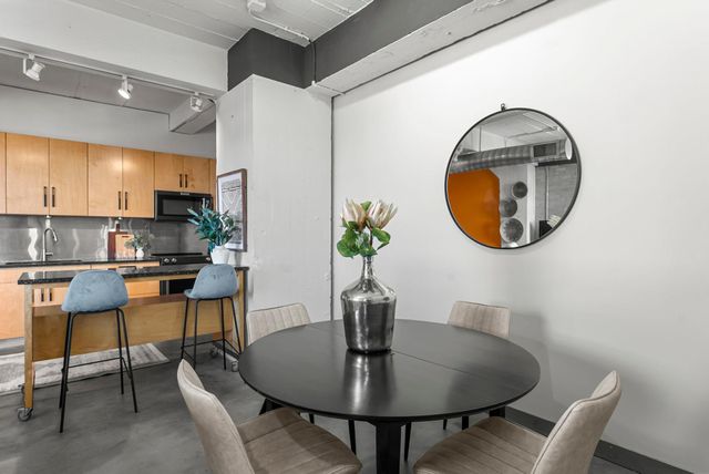 2929 Chicago Avenue 907, Minneapolis, MN 55407