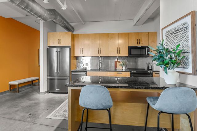 2929 Chicago Avenue 907, Minneapolis, MN 55407