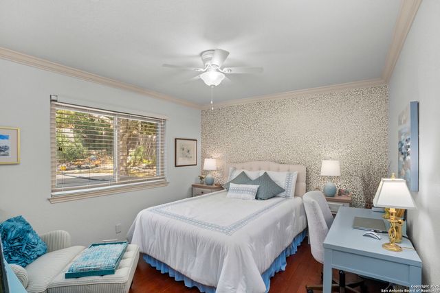 911 Almadin, San Antonio, TX 78258