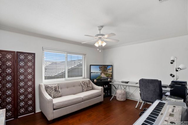 911 Almadin, San Antonio, TX 78258