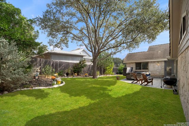 911 Almadin, San Antonio, TX 78258