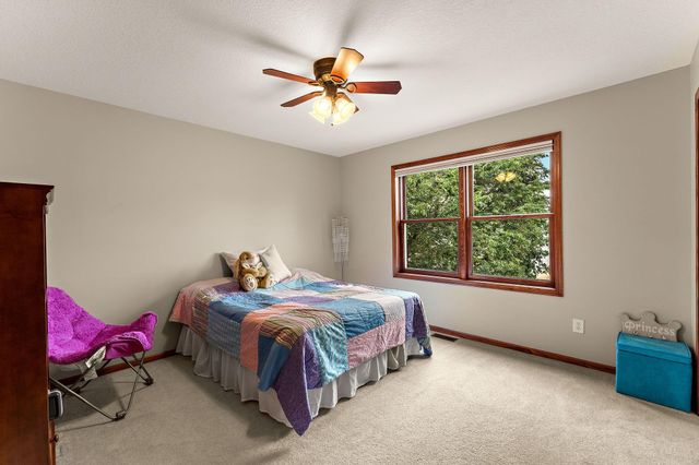 2657 146th Avenue NE, Ham Lake, MN 55304