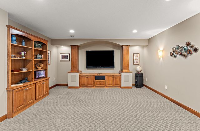 2657 146th Avenue NE, Ham Lake, MN 55304