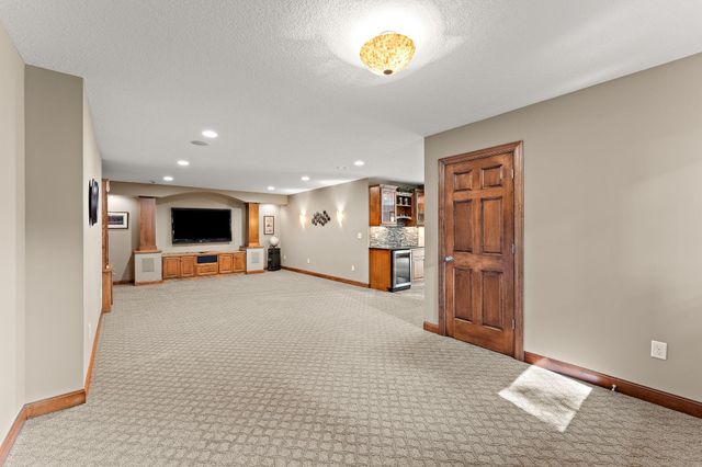 2657 146th Avenue NE, Ham Lake, MN 55304