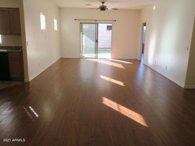 1074 S FARGO Street, Chandler, AZ 85286