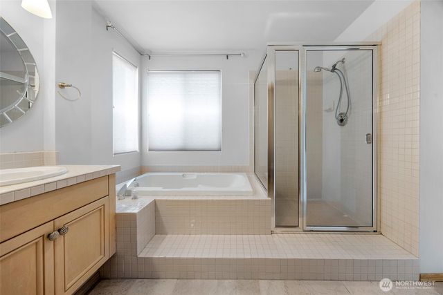 7703 77th Place NE, Marysville, WA 98270