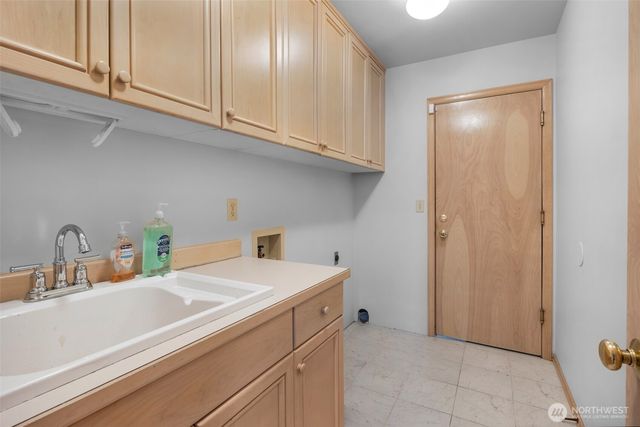 7703 77th Place NE, Marysville, WA 98270