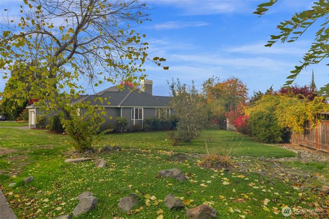 7703 77th Place NE, Marysville, WA 98270