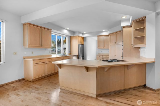 7703 77th Place NE, Marysville, WA 98270