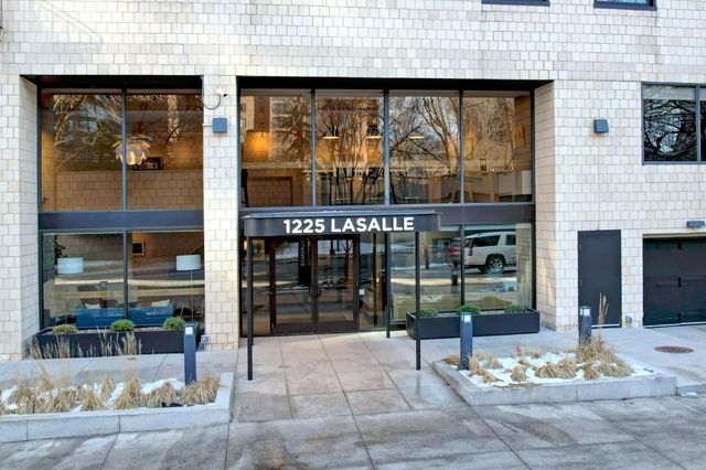 1225 LaSalle Avenue 1701, Minneapolis, MN 55403