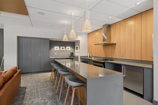 1225 LaSalle Avenue 1701, Minneapolis, MN 55403