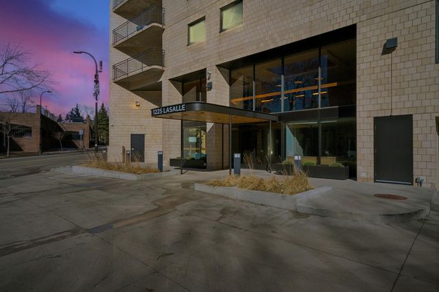 1225 LaSalle Avenue 1701, Minneapolis, MN 55403