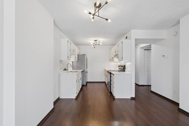 1225 LaSalle Avenue 1701, Minneapolis, MN 55403