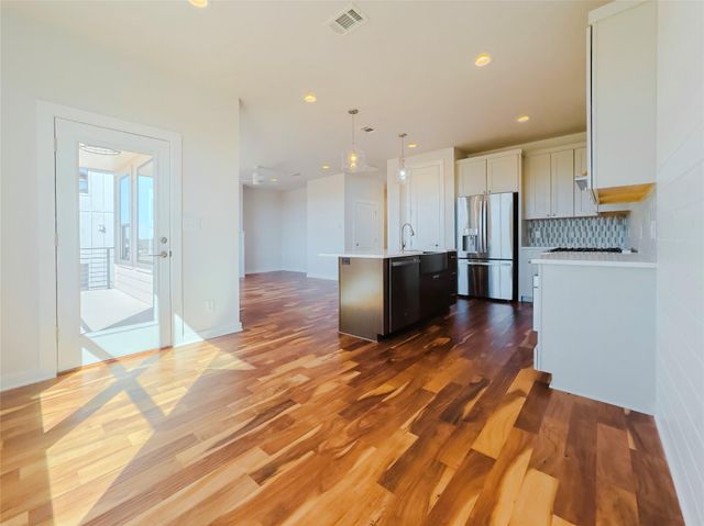 25829 Case LN 8, Spicewood, TX 78669