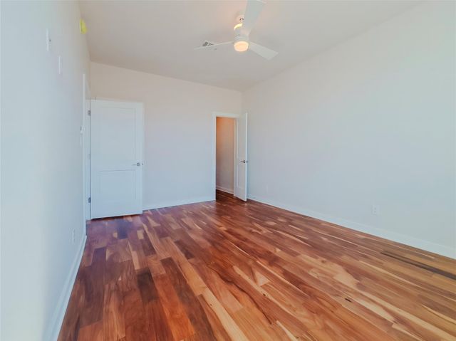 25829 Case LN 8, Spicewood, TX 78669