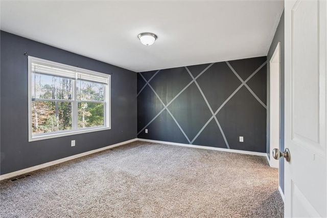 4248 Old Virginia ST, Urbanna, VA 23175