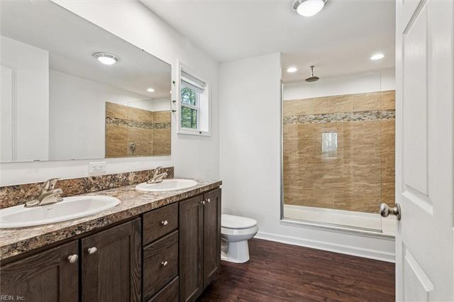 4248 Old Virginia ST, Urbanna, VA 23175