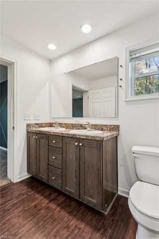 4248 Old Virginia ST, Urbanna, VA 23175