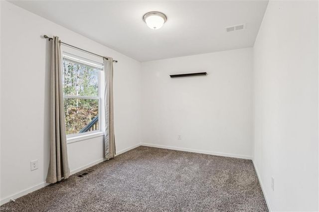 4248 Old Virginia ST, Urbanna, VA 23175