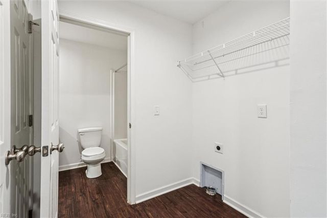 4248 Old Virginia ST, Urbanna, VA 23175