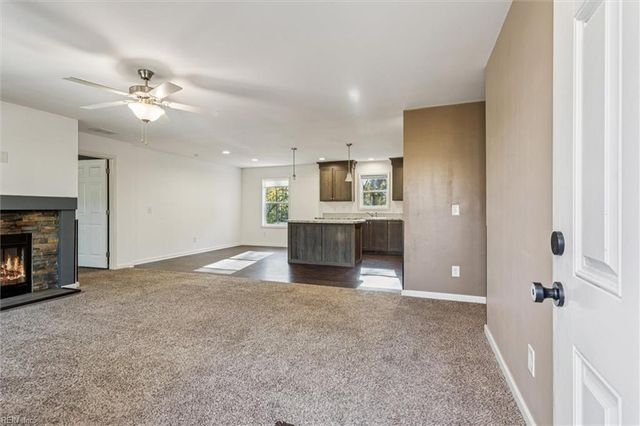 4248 Old Virginia ST, Urbanna, VA 23175