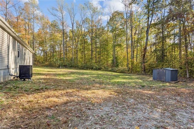 4248 Old Virginia ST, Urbanna, VA 23175