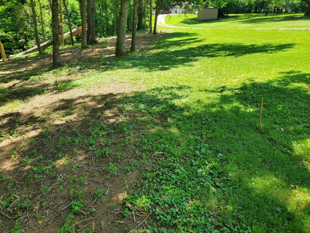1930 Arlington Rd, Lebanon, TN 37087