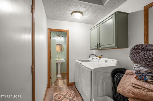 241 Cardinal Loop, Crossville, TN 38555