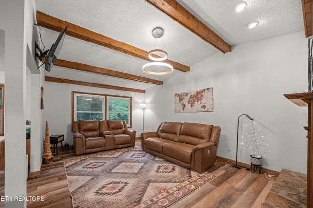 241 Cardinal Loop, Crossville, TN 38555