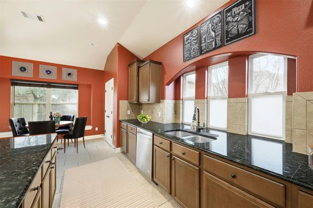 104 Turvey CV, Hutto, TX 78634
