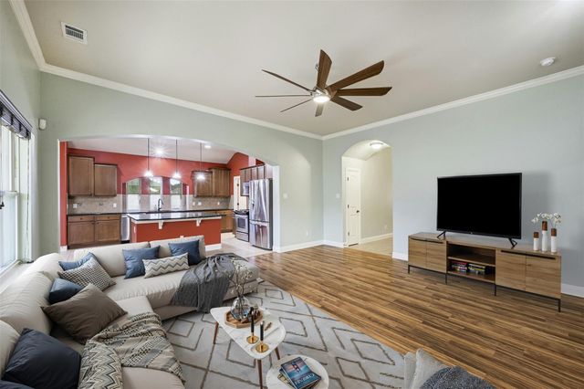 104 Turvey CV, Hutto, TX 78634