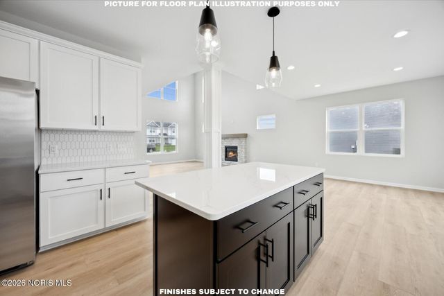 123 Valley Hall Drive, Perrysburg, OH 43551